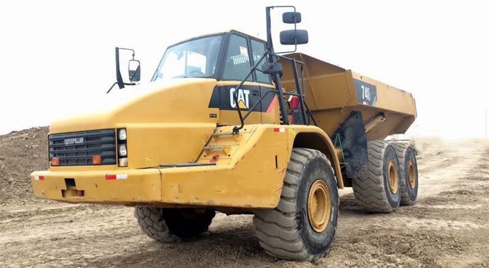 Caterpillar 740 dump truck